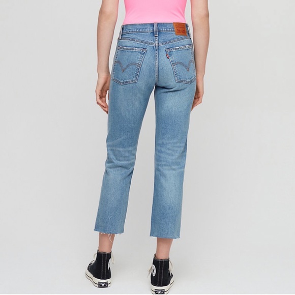Levi’s Premium Wedgie Straight X Aritzia - Picture 11 of 12